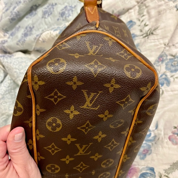 Louis Vuitton Brown Monogram Shoulder Bag - Picture 10 of 10